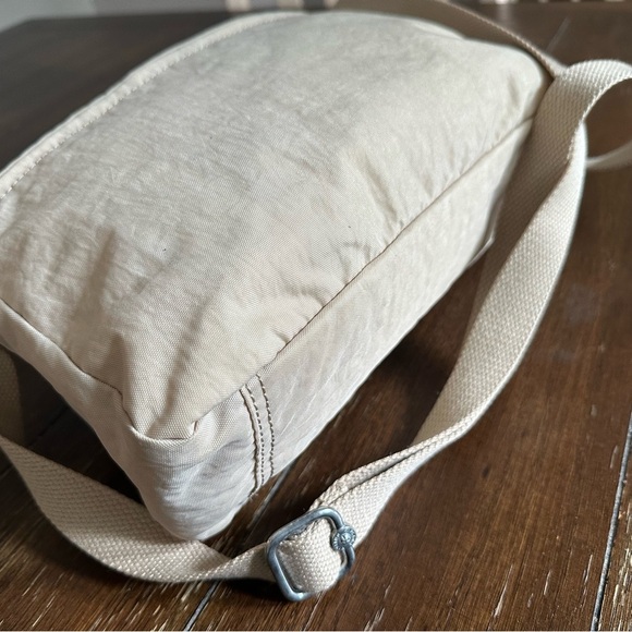 Kipling Aisling cross body bag - Picture 8 of 13